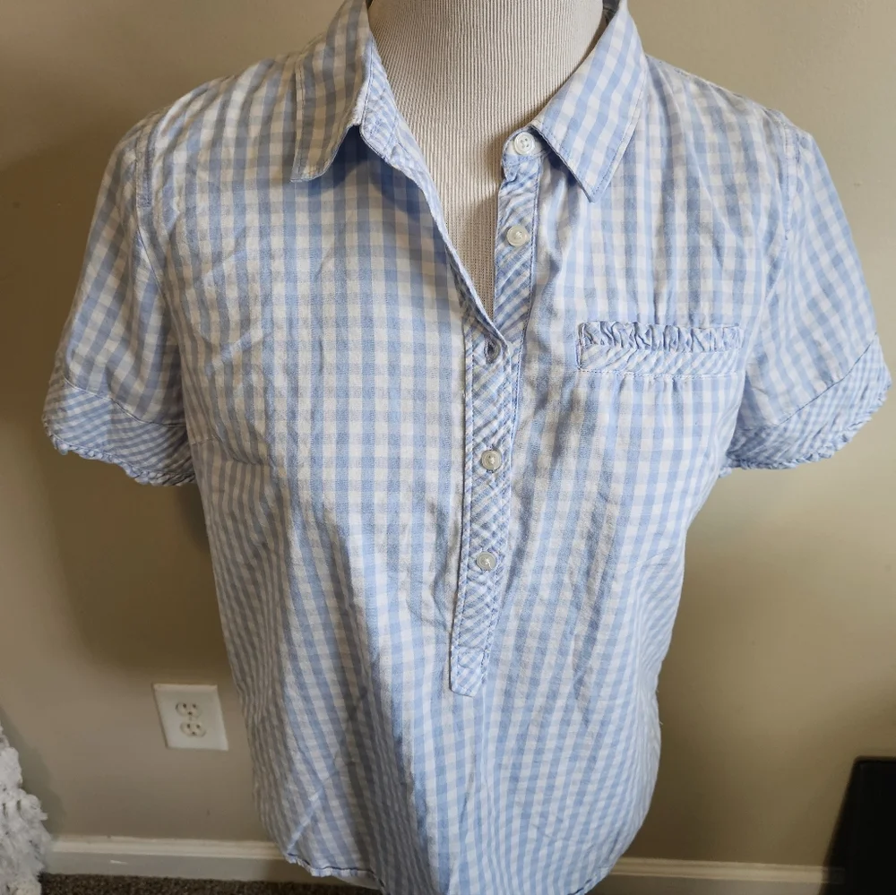 crown & ivy stylish comfortable